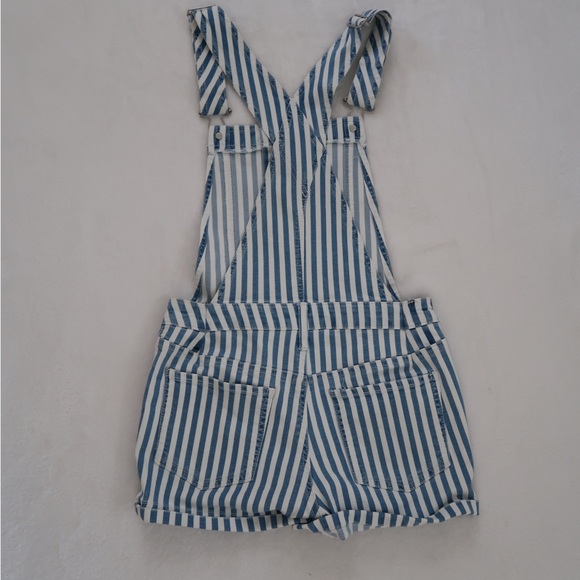 Garage Blue and White Striped Overall Shorts Size XS. NEVER WORN BEFORE - Picture 5 of 6